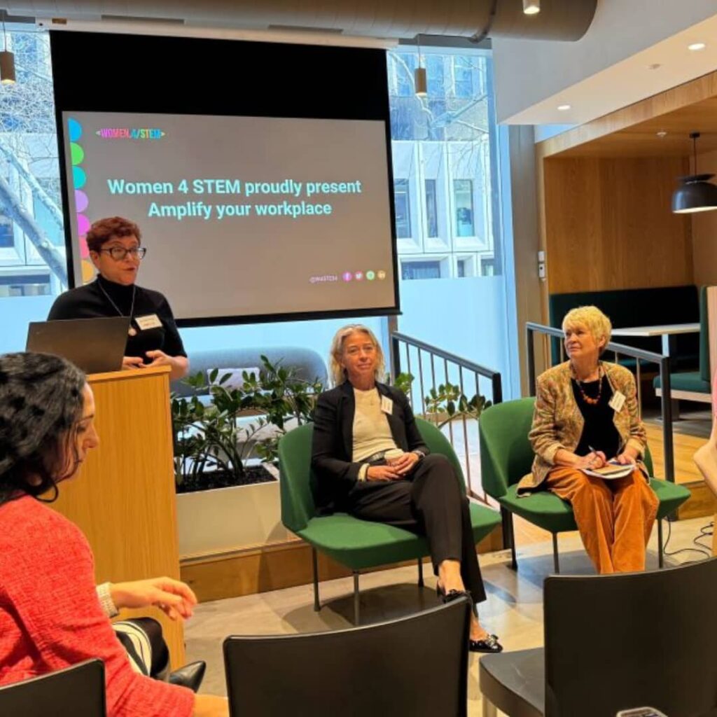 Home - Women 4 STEM