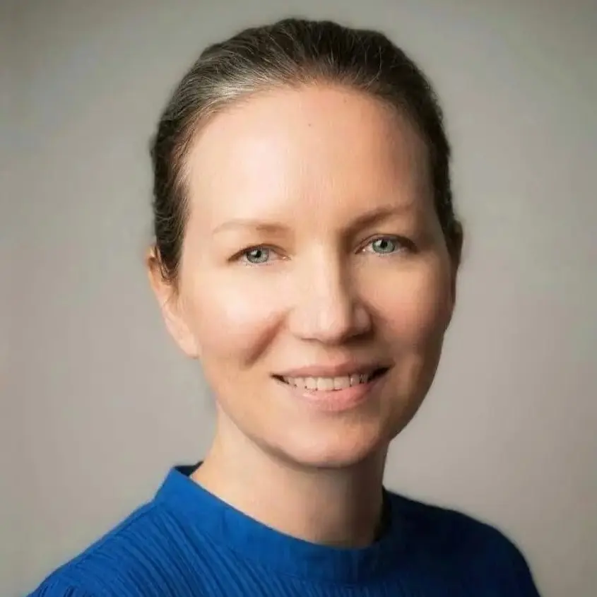 Portrait of Iryna Shymbor, Mentor(SHE:) Frontend Developer.